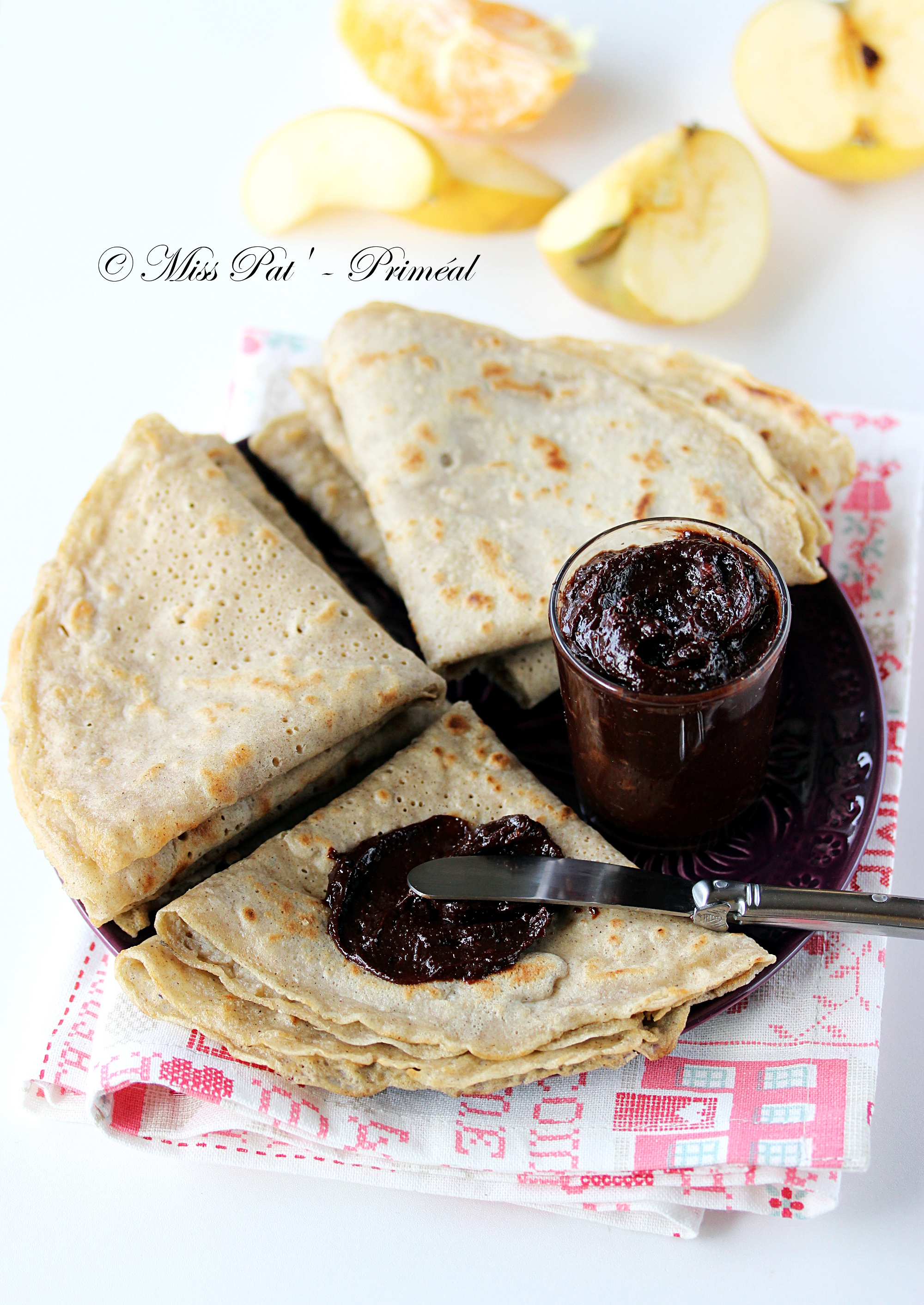 Recette bio : Crêpes épeautre et sarrasin, pâte à tartiner chocolatée